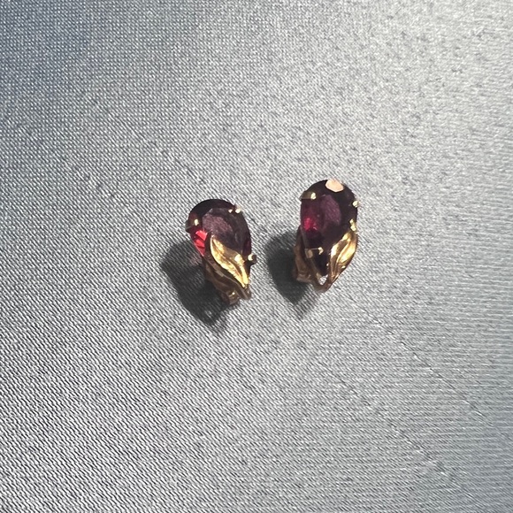 Teardrop 14k Gold Garnet Stud Earrings - Picture 6 of 9
